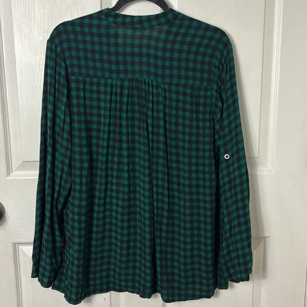 MEAKEOR lightweight flowy Green Checkered Womens vneck blouse sleeve tab size XL - Picture 2 of 12